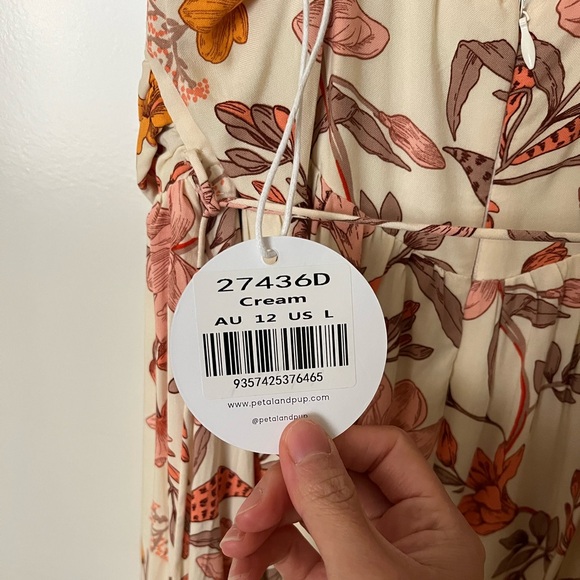 Petal and Pup Tusmore Dress - Picture 7 of 8